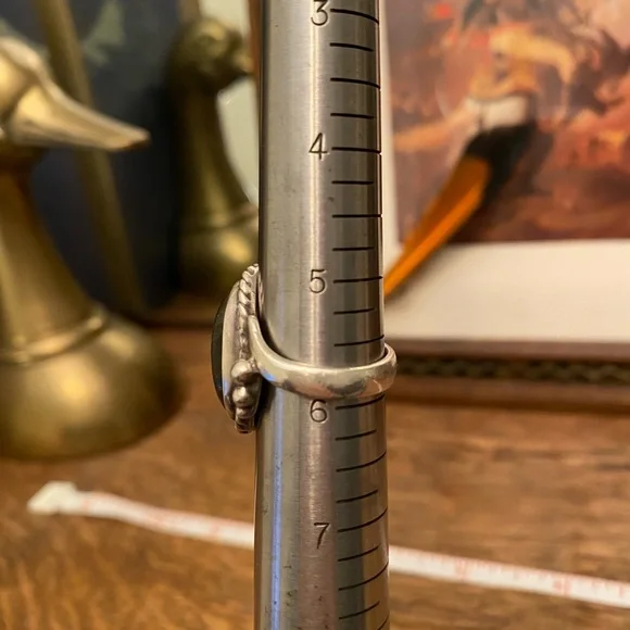 925  Labradorite Ring - Picture 3 of 11